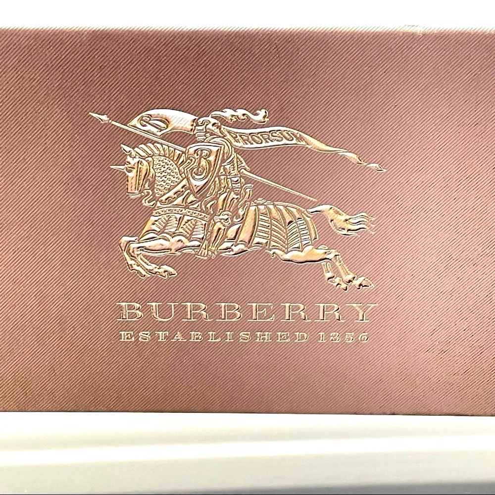 NWT Burberry Sunglasses